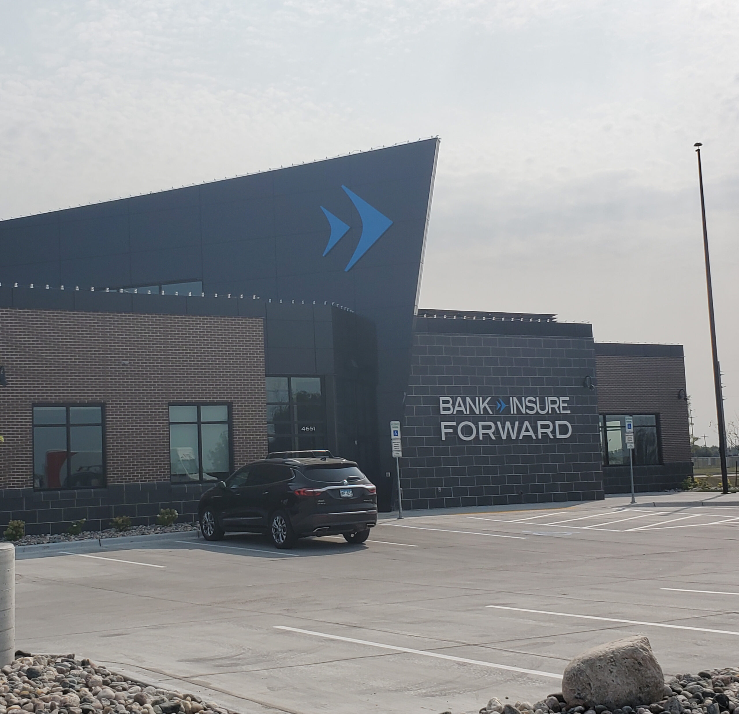 Bank Forward